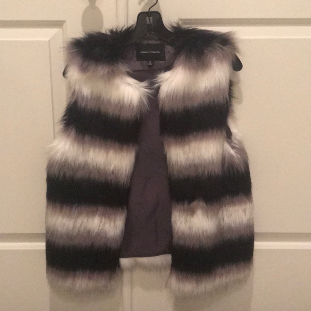 Jealous Tomato faux fur vest